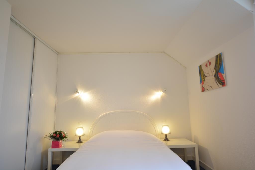 Hotel Amethyste By Popinns Dinard Bagian luar foto