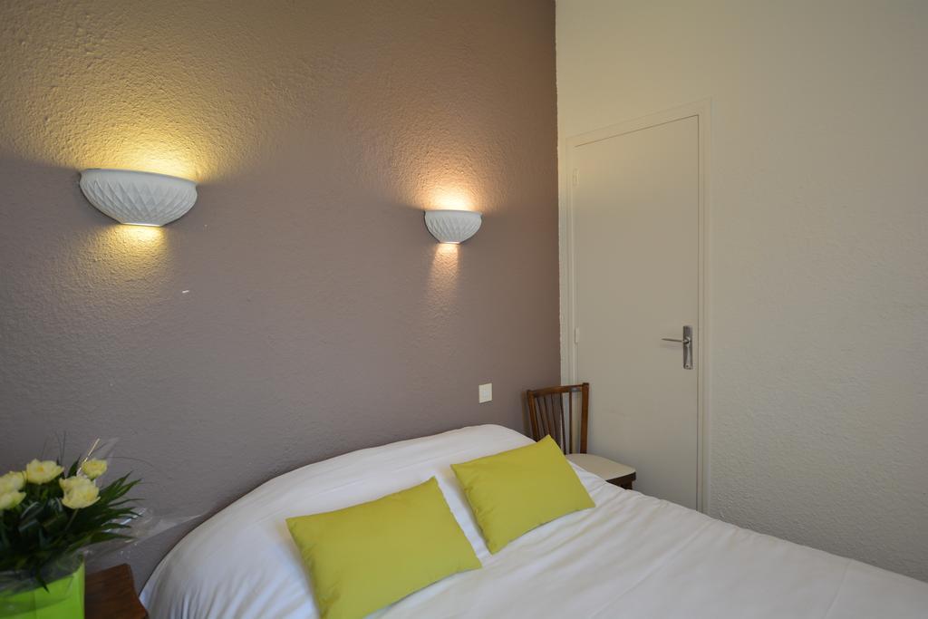 Hotel Amethyste By Popinns Dinard Bagian luar foto